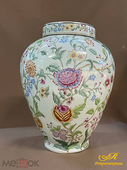 Фарфоровая Китайская напольная ваза. Материал:фарфор,деколь,высота 40 см