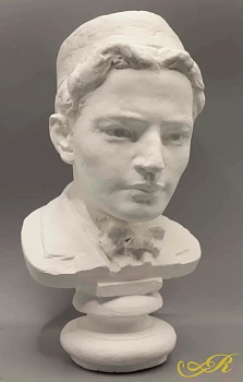  Баки Урманче. Бюст " Габдулла Тукай" Гипс. 1970-е гг. 310x160x140