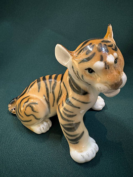 Фарфоровая статуэтка. " Тигренок" ЛФЗ автор Б.Воробьев. СССР 1960 -е г.г.