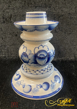 Фарфоровый подсвечник, СССР, сер. ХХ в. фарфор, высота 15 см. Клеймо: Гжель.